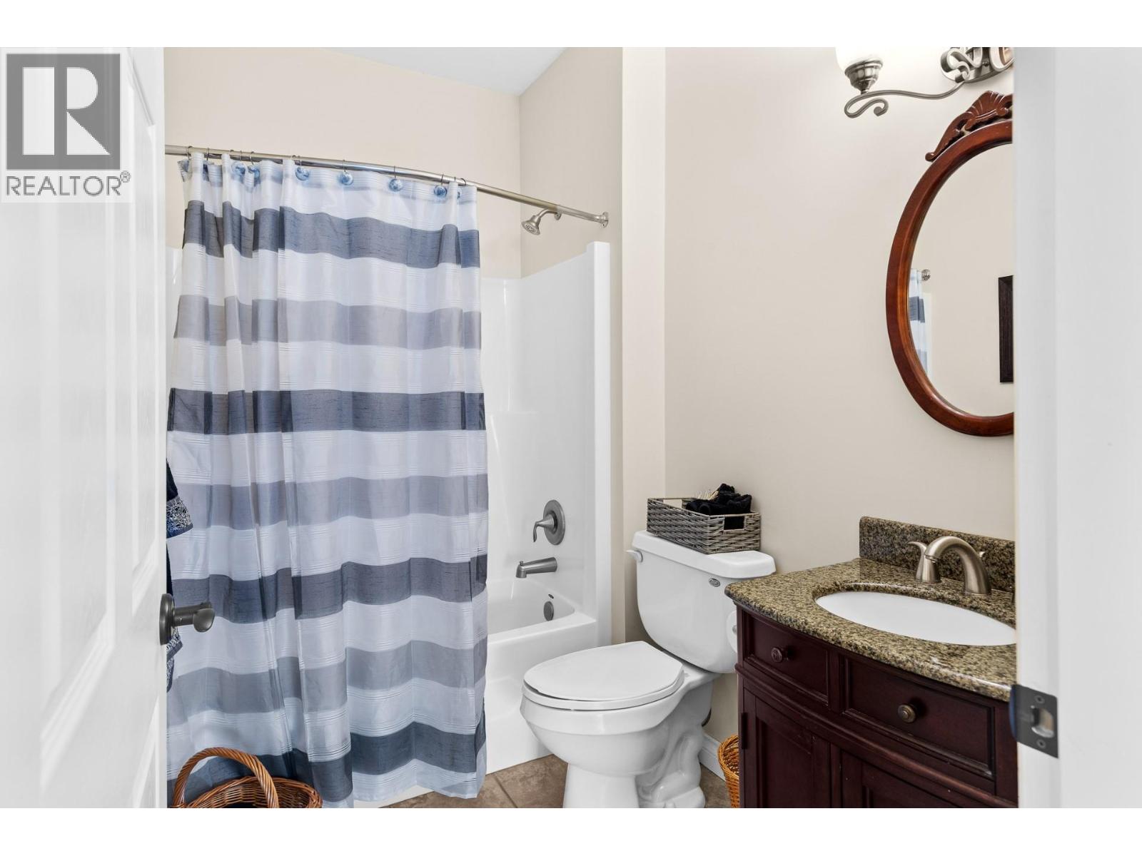 6447 Renfrew Road - 32