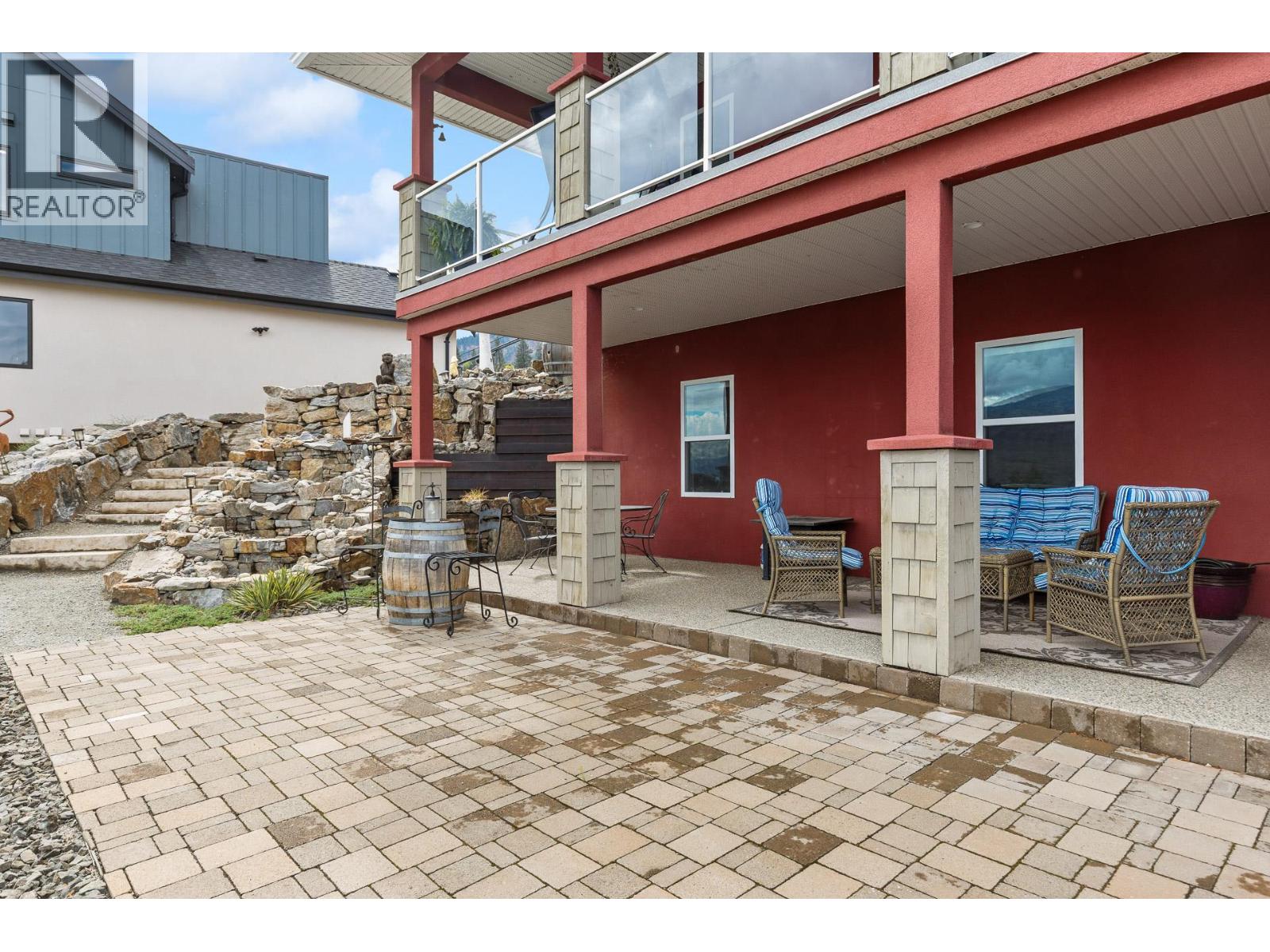 6447 Renfrew Road - 58