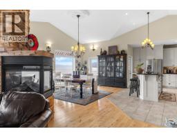 Bedroom - 6447 Renfrew Road, Peachland, BC V0H1X7 Photo 10
