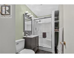 1710 Hollywood Road S, Kelowna, BC V1X4P3 Photo 15