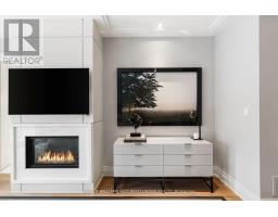 130 B Farnham Avenue, Toronto, ON M4V1H4 Photo 29