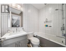 130 B Farnham Avenue, Toronto, ON M4V1H4 Photo 36