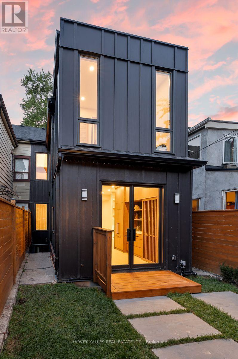 71 ROBERT STREET - 33