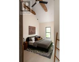 71 Robert Street, Toronto, ON M5S2K4 Photo 18