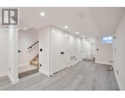 71 Robert Street, Toronto, ON M5S2K4 Photo 28