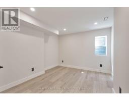 71 Robert Street, Toronto, ON M5S2K4 Photo 31