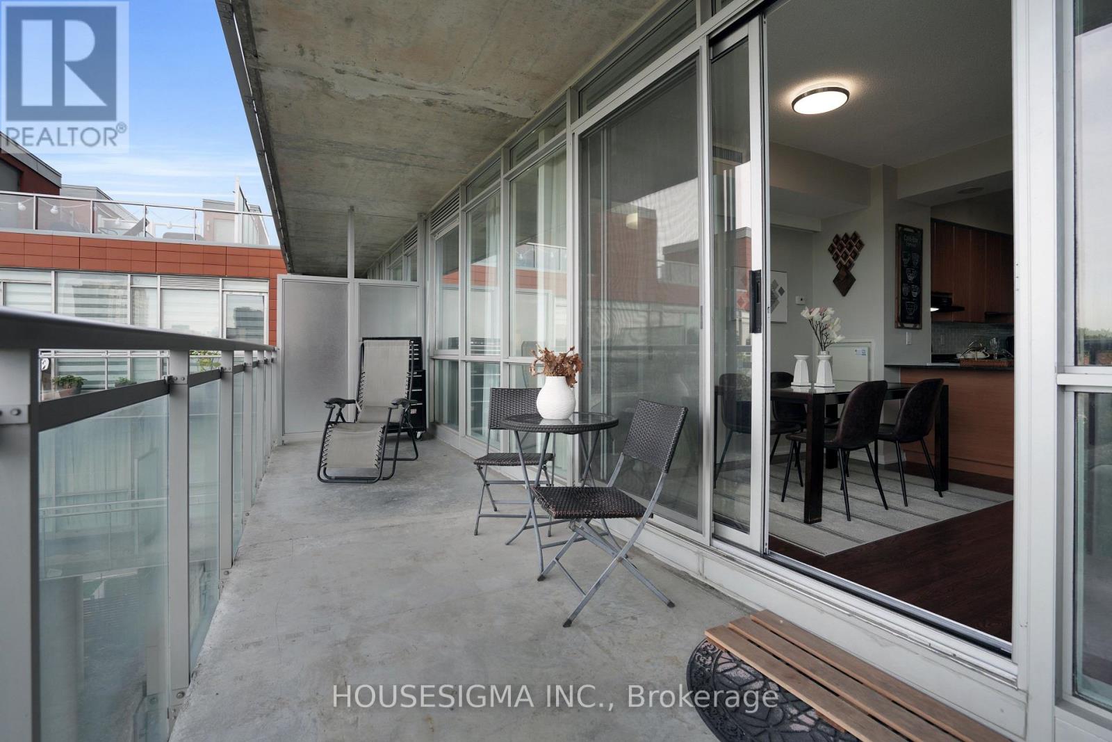 #515 30 CANTERBURY PLACE - Image 26