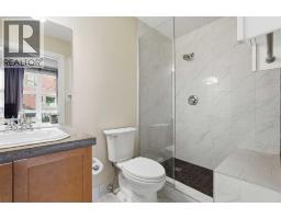 305, 532 5 Avenue NE - photo 17