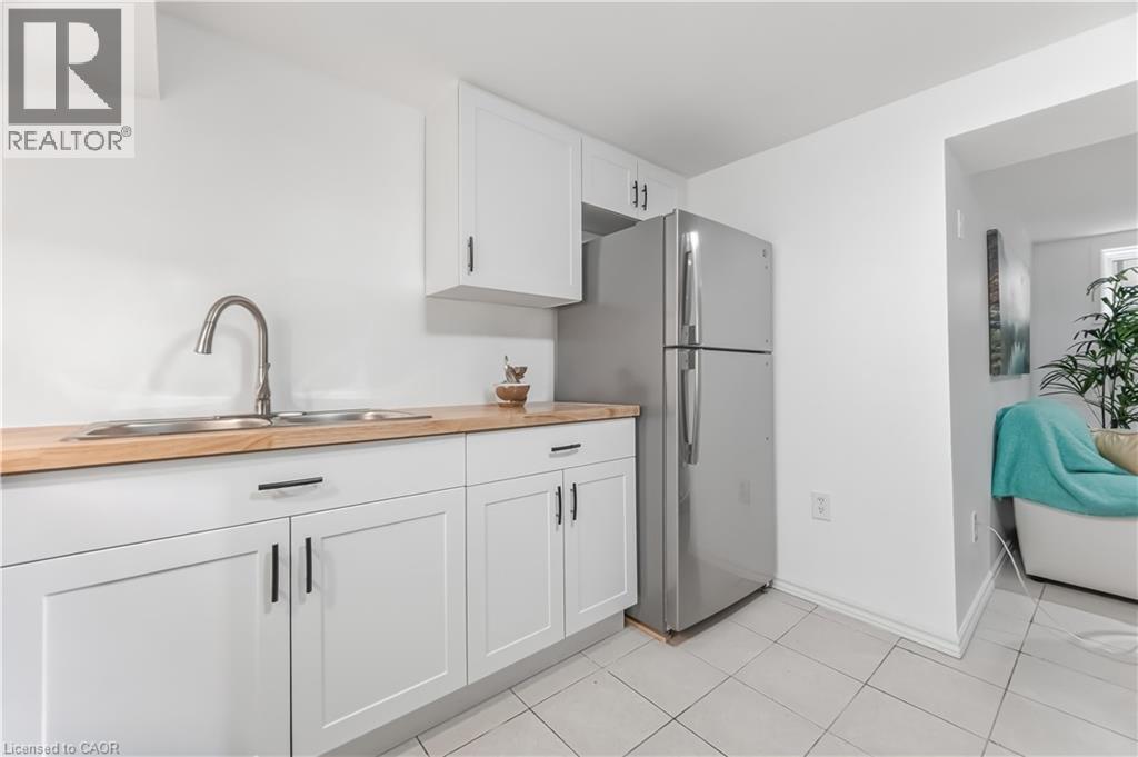3332 TESTIMONY Square - Image 38