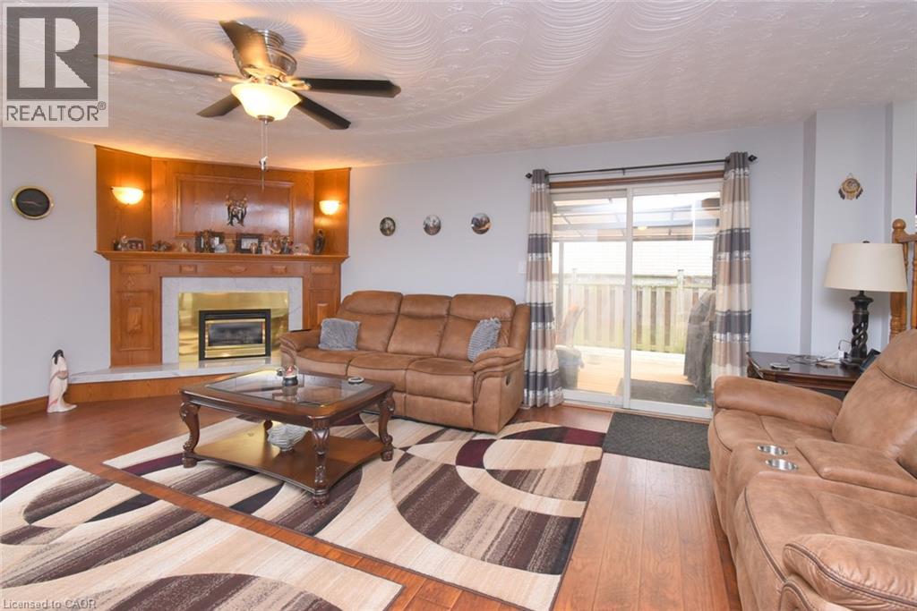 104 GLEN CANNON Drive - Image 21