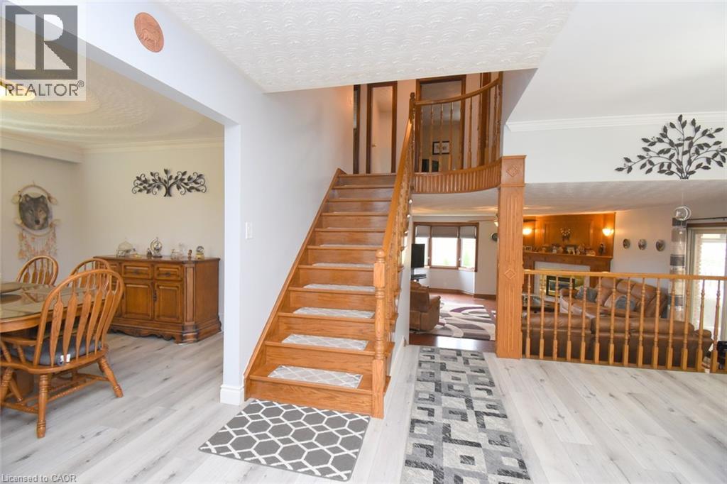104 GLEN CANNON Drive - Image 24