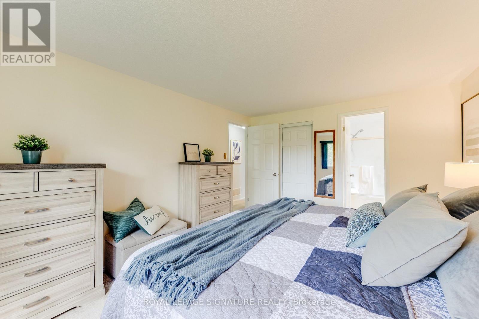 236 JOHN TABOR TRAIL - Image 26