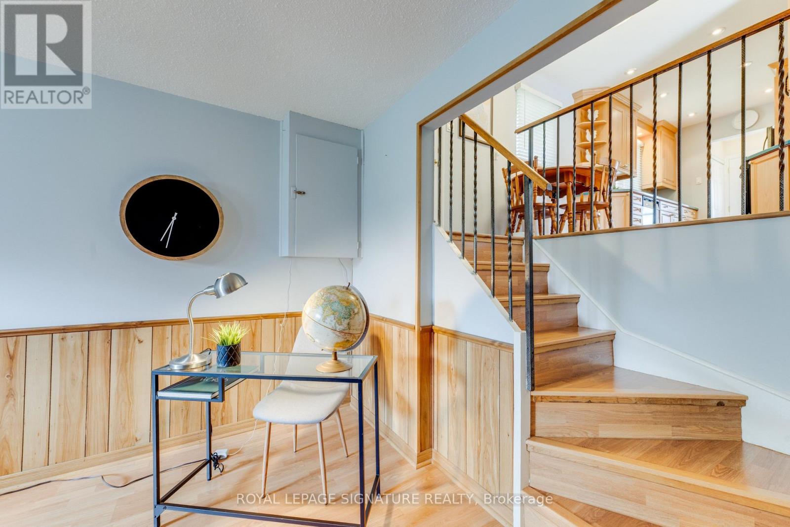 236 JOHN TABOR TRAIL - Image 33