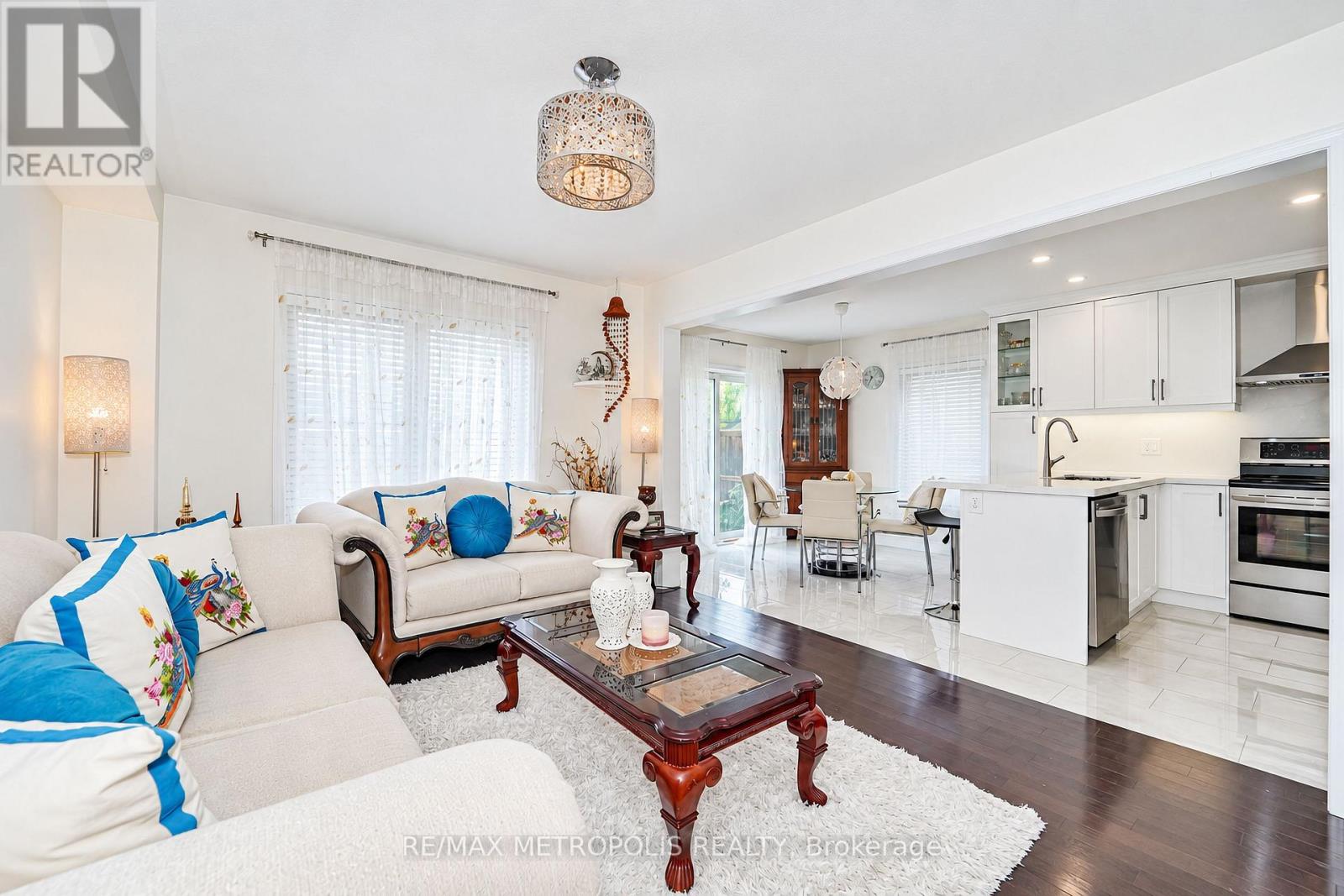 14 RICHARD DAVIES CRESCENT - Image 23