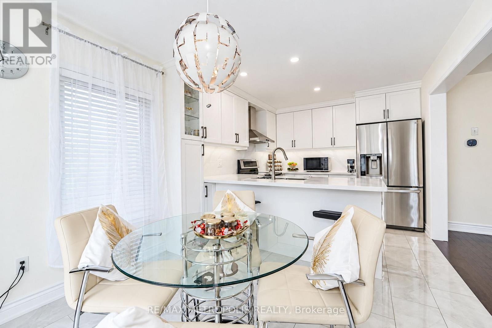 14 RICHARD DAVIES CRESCENT - 26