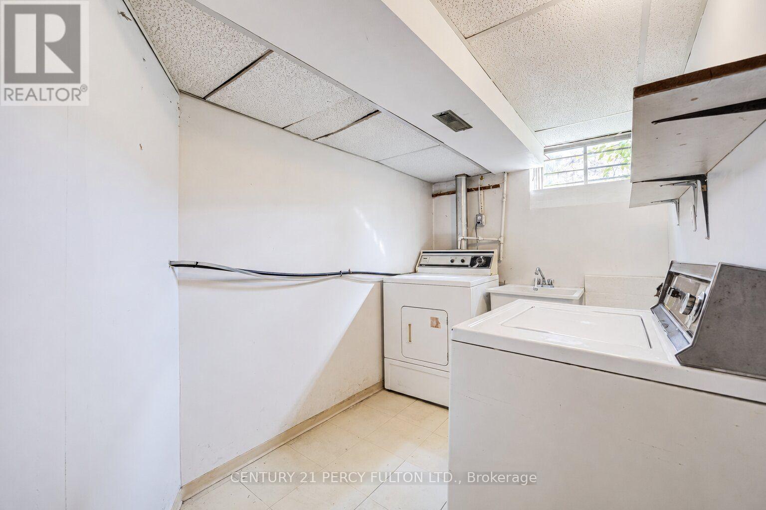 23 SHIER DRIVE - Image 32