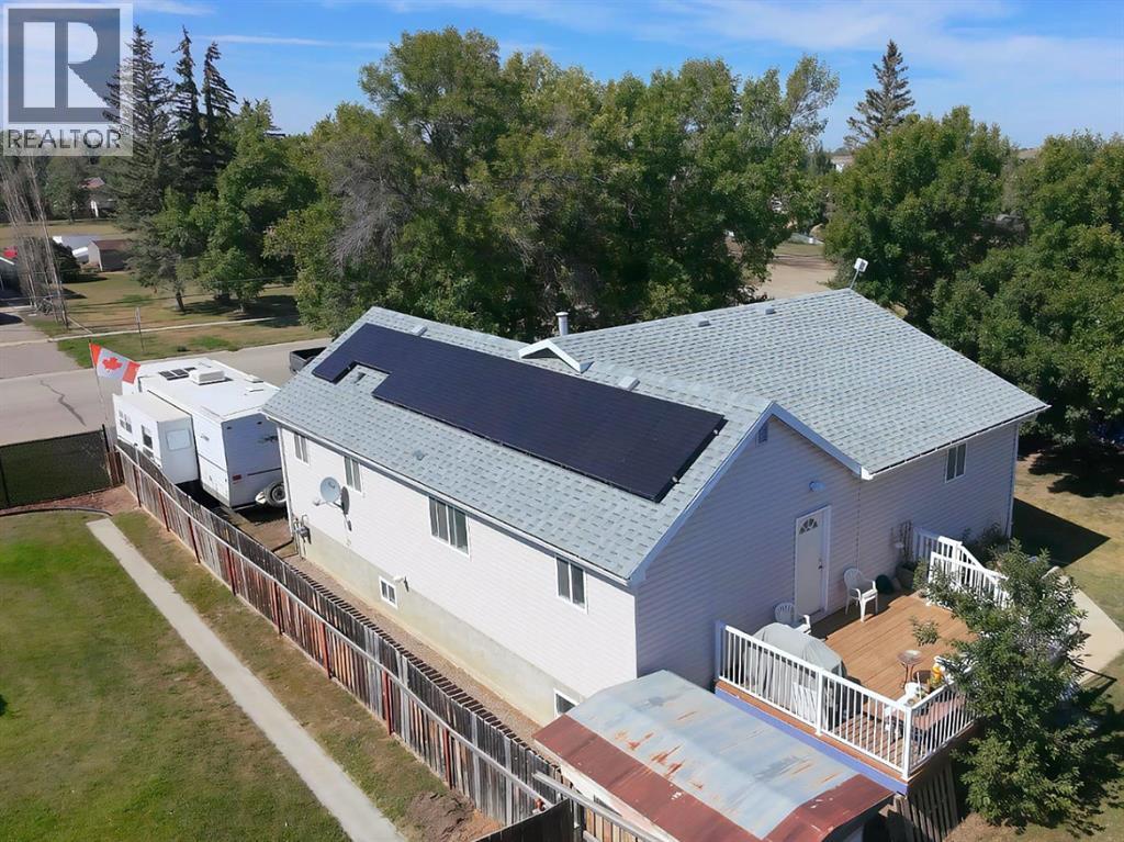 379N 300 E, Raymond, Alberta, T0K2S0