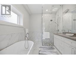 Foyer - 188-190 Westminster Avenue, Toronto, ON M6R1P1 Photo 13