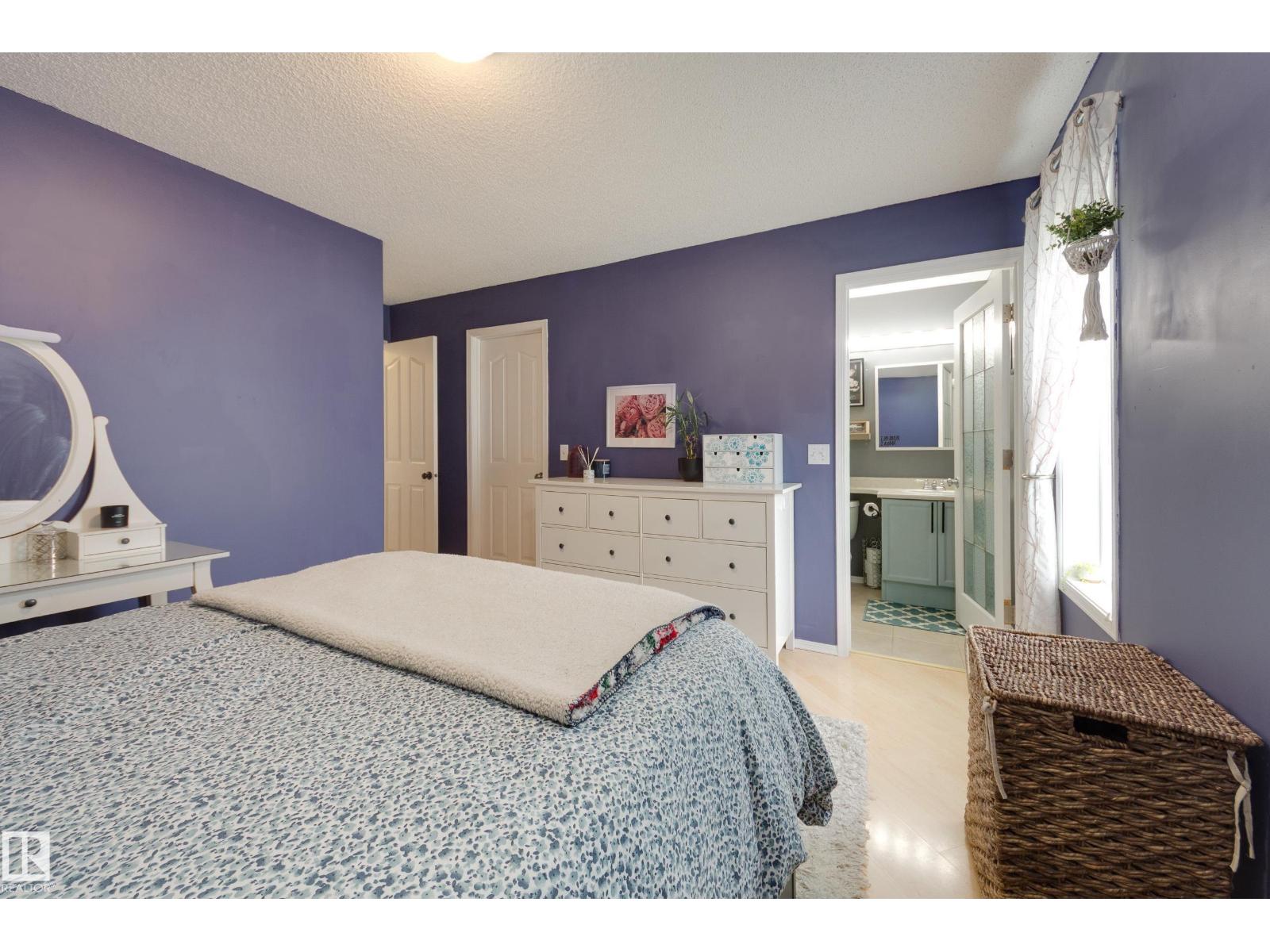 72 Foxboro TC - Image 19