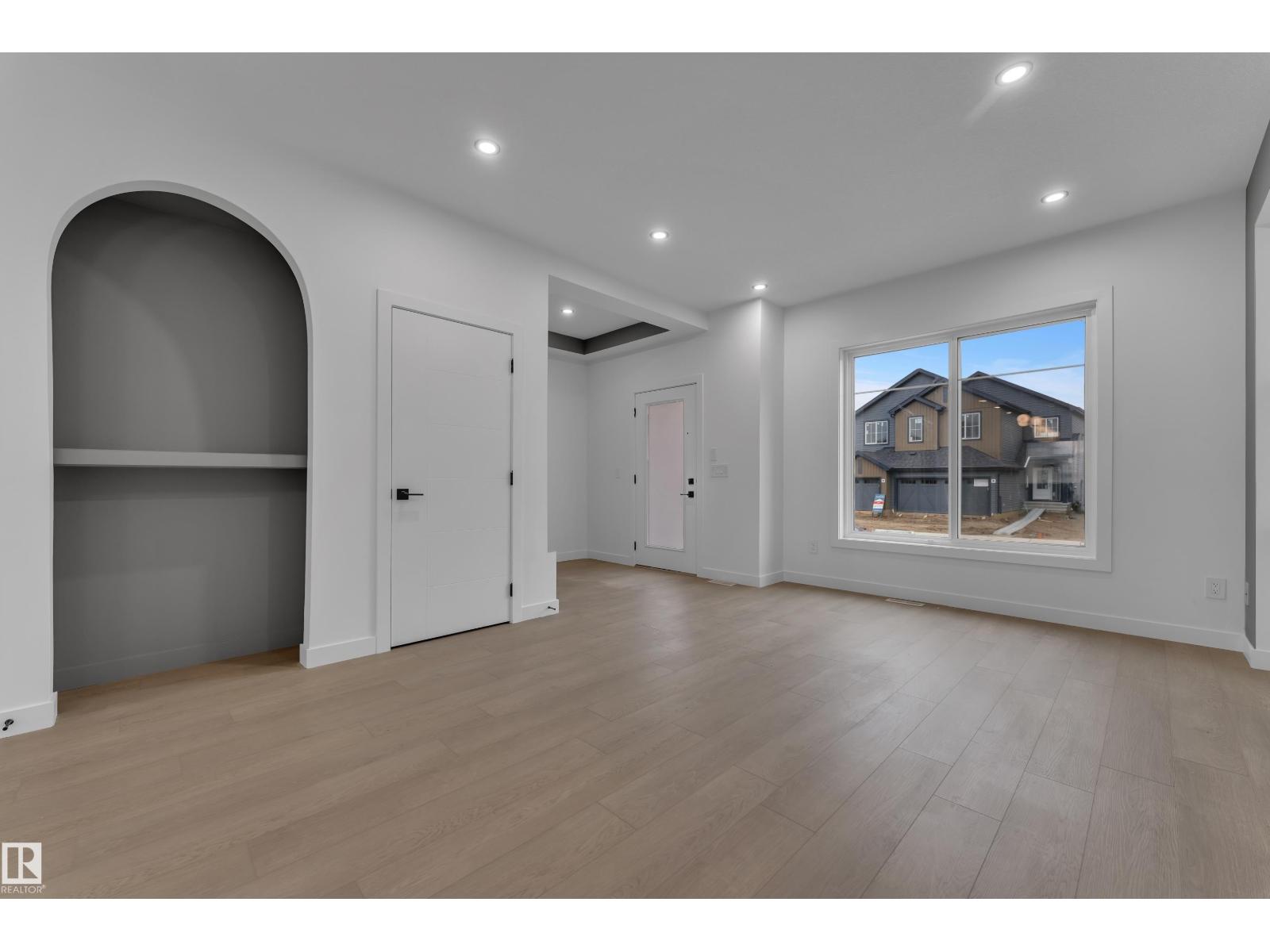 265 Falcon CR - 5