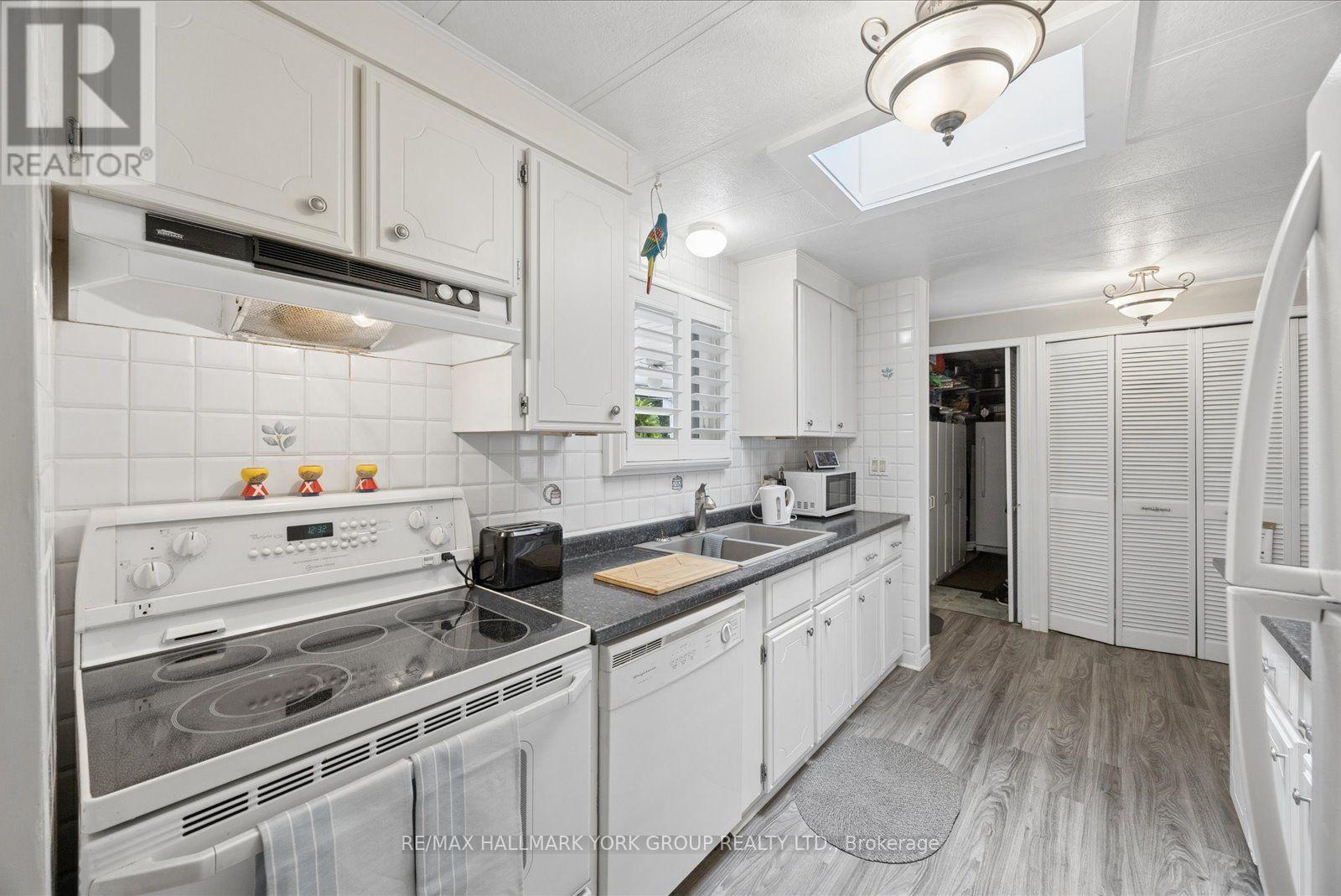 10 KELSEY CRESCENT - Image 17
