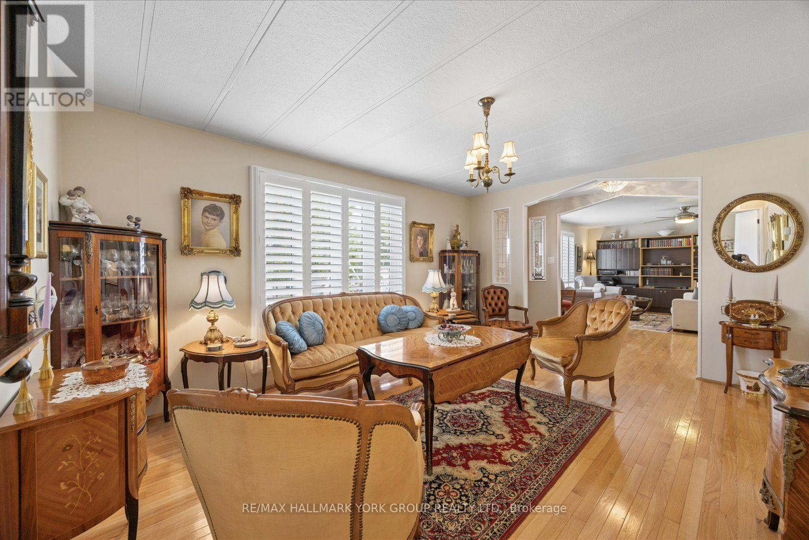 10 KELSEY CRESCENT - Image 5