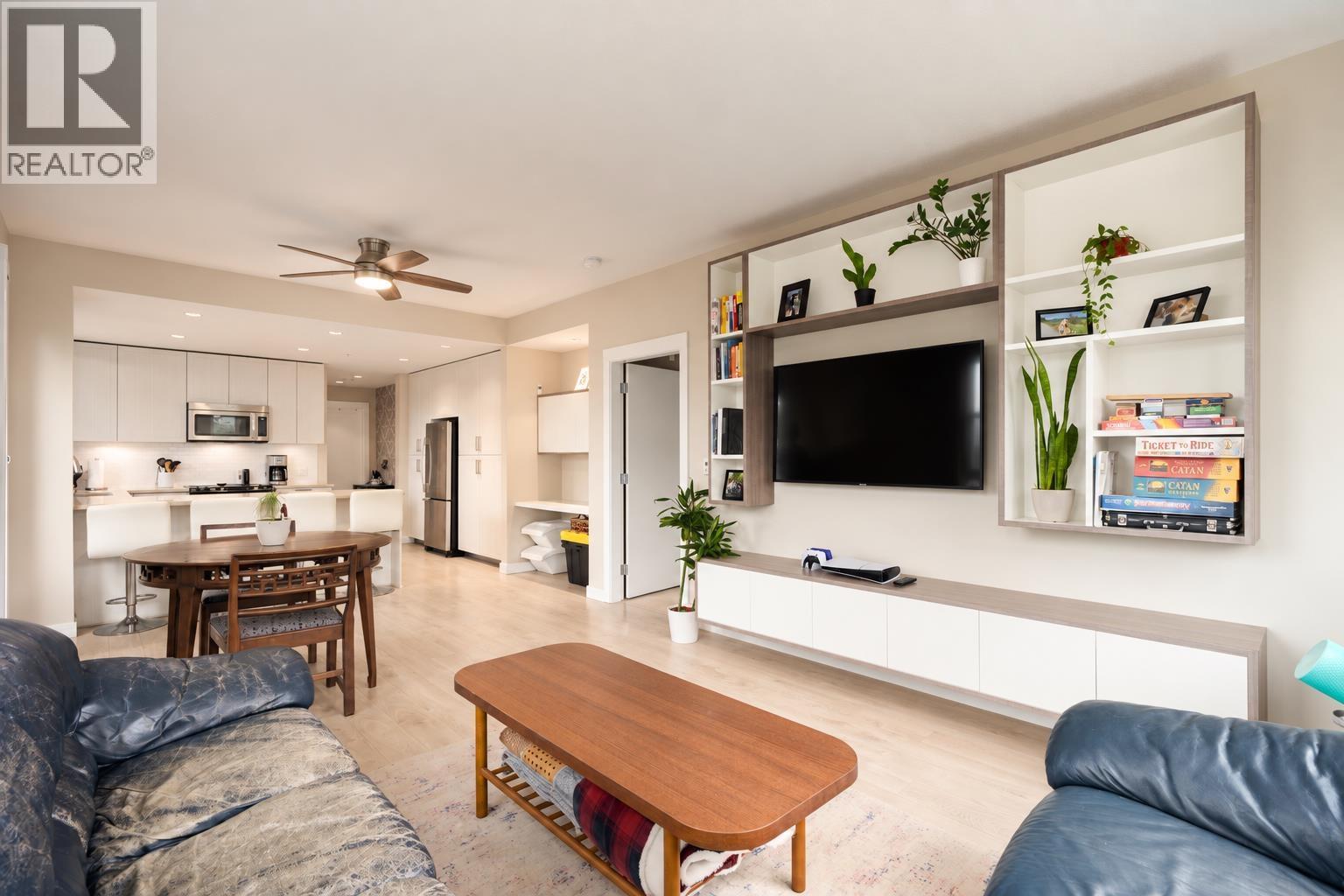 211 550 SEABORNE PLACE, Port Coquitlam