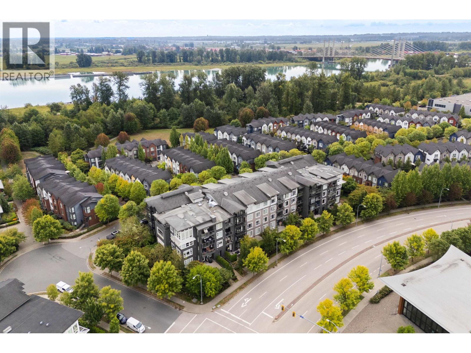 211 550 SEABORNE PLACE, Port Coquitlam