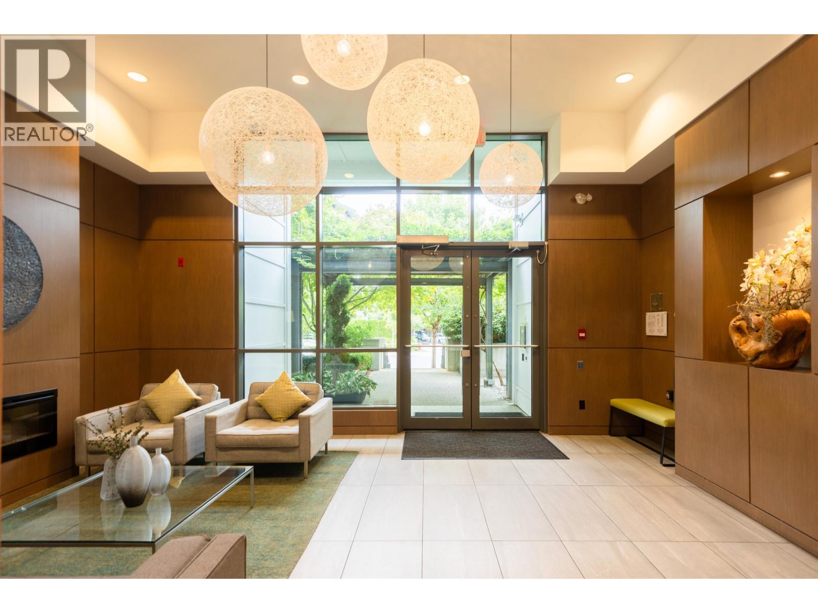211 550 SEABORNE PLACE, Port Coquitlam