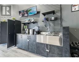 1b - 1 Market Lane, Wasaga Beach, ON L9Z0B6 Photo 8