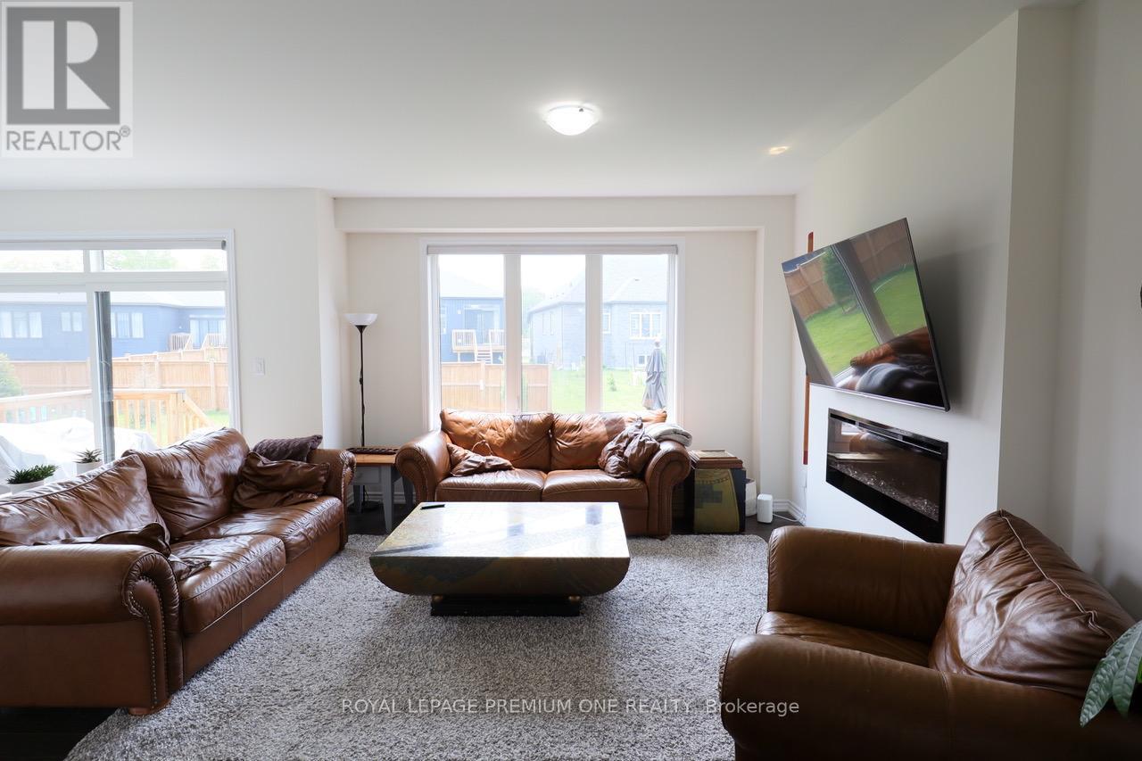 13 SIMONA AVENUE, Wasaga Beach — photo 8
