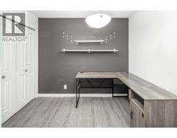 811, 1111 6 Avenue SW - photo 17