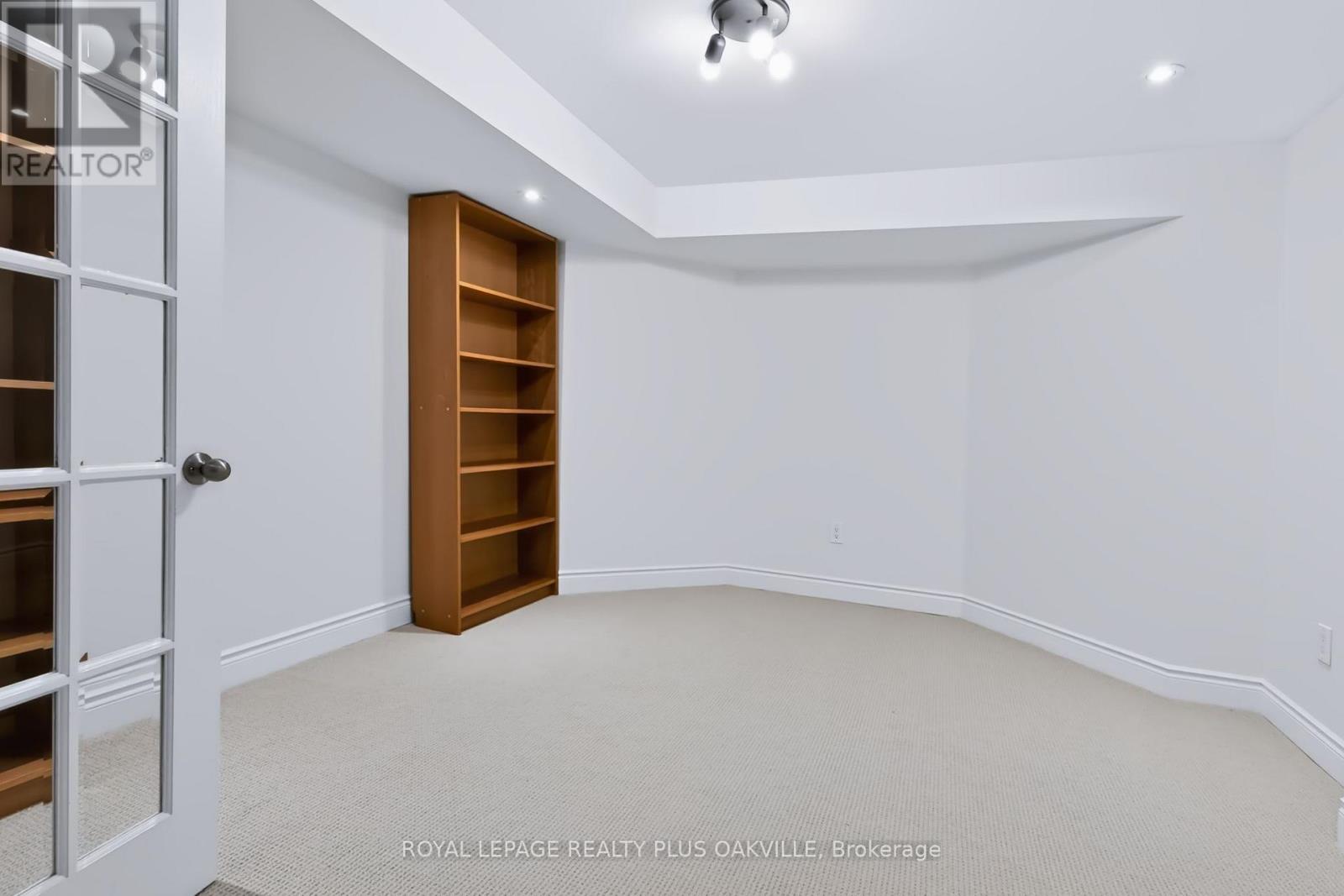 2097 INNKEEPER COURT - Image 47