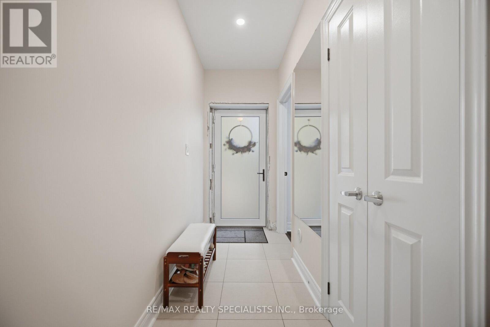 #112 1812 BURNHAMTHORPE ROAD E - 5