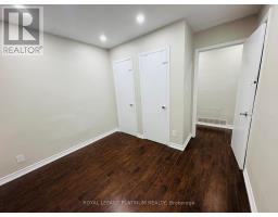Living room - 7073 Magic Court, Mississauga, ON L4T3A2 Photo 6