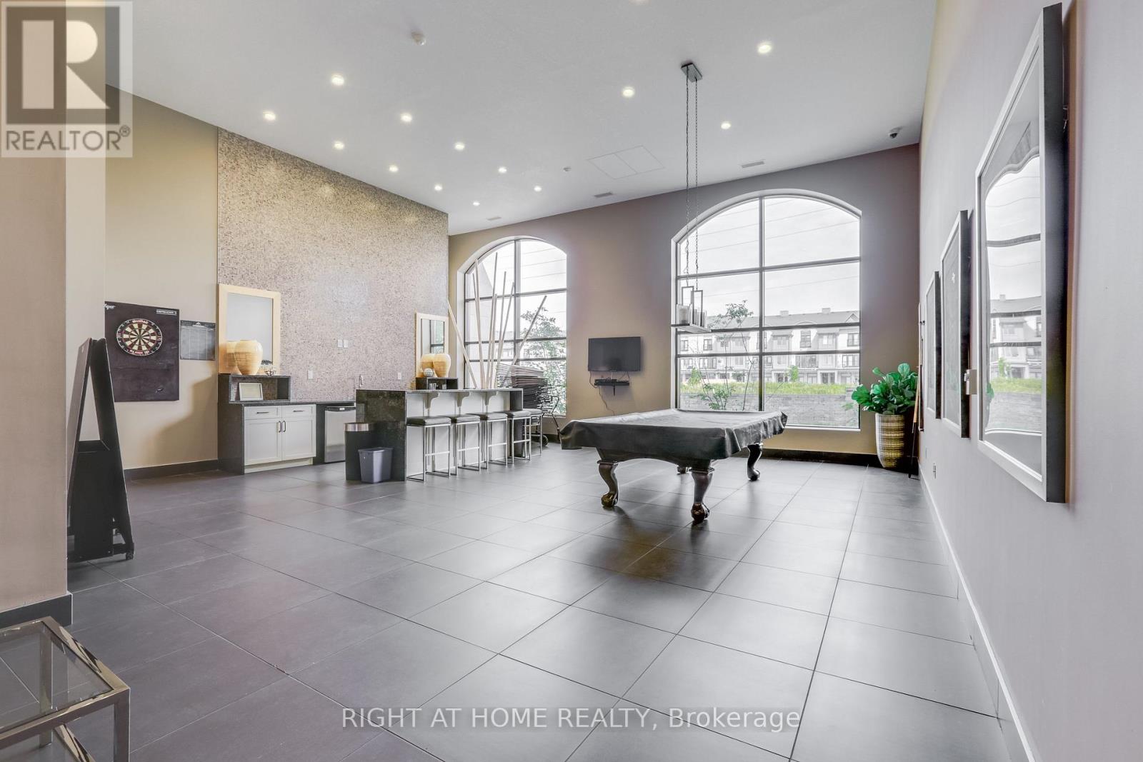 #212 240 VILLAGEWALK BOULEVARD - Image 27