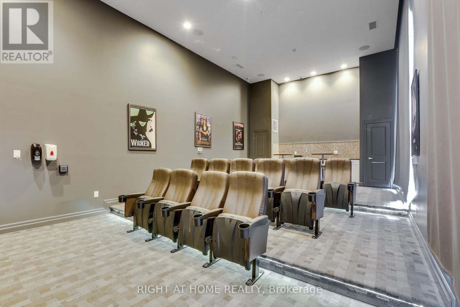 #212 240 VILLAGEWALK BOULEVARD - Image 32