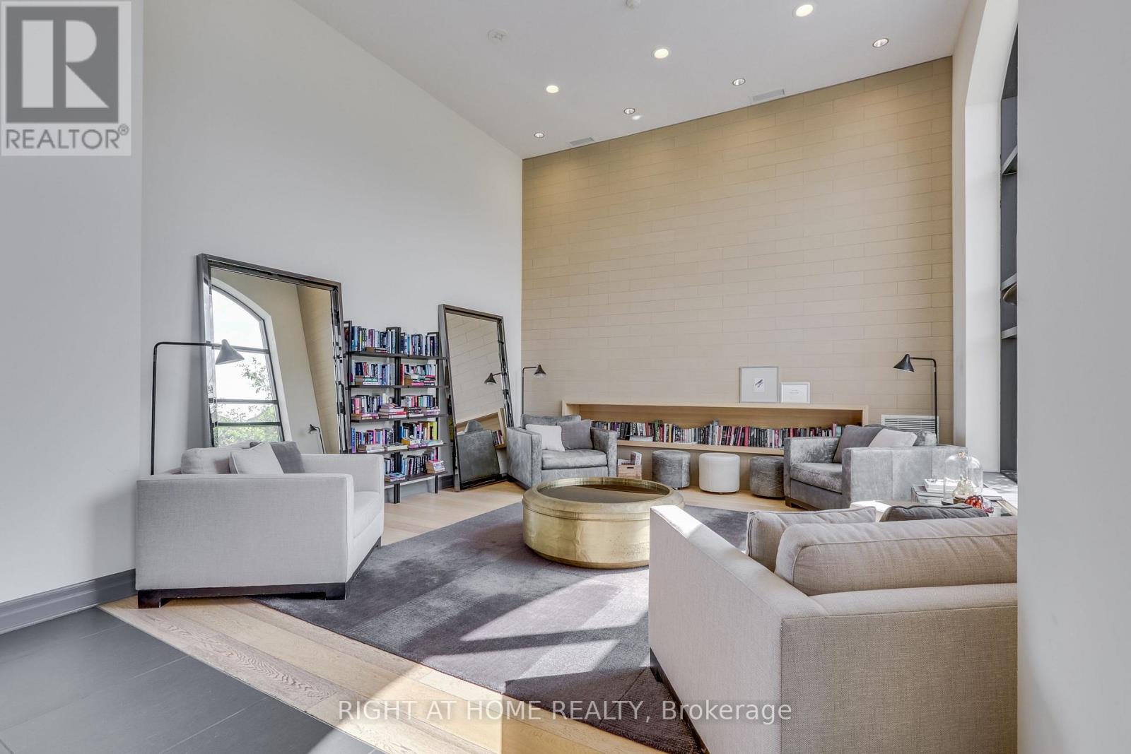 #212 240 VILLAGEWALK BOULEVARD - Image 33