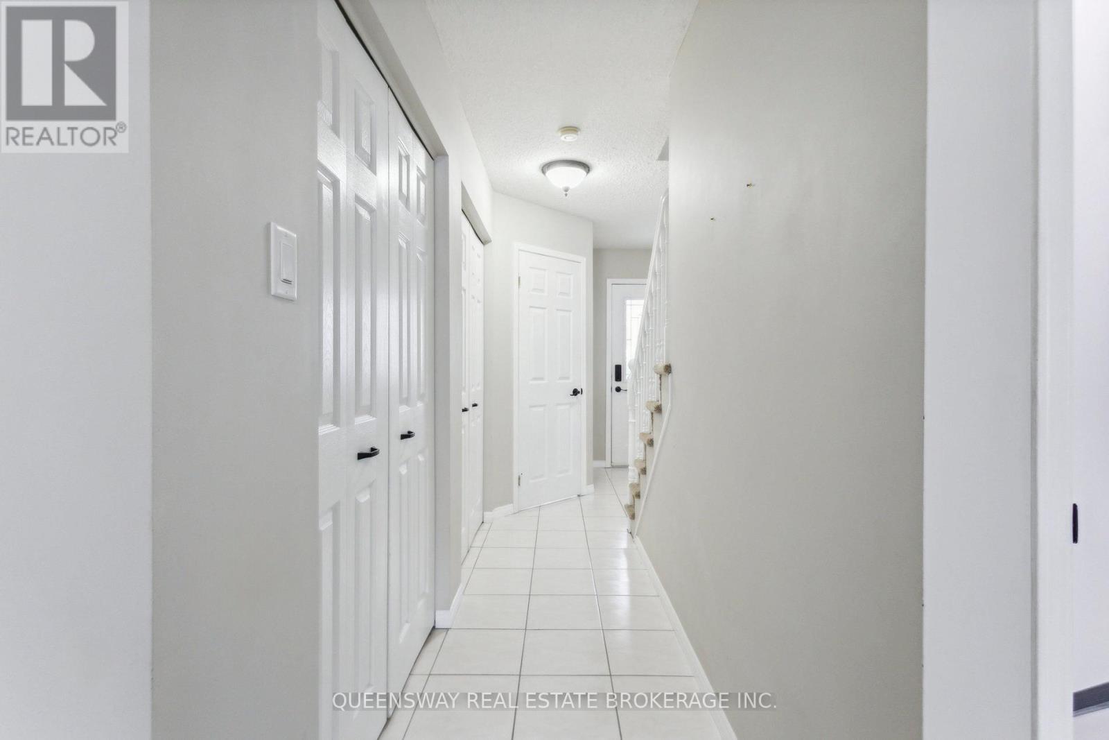 147 CRAWFORD CRESCENT, Cambridge — photo 7