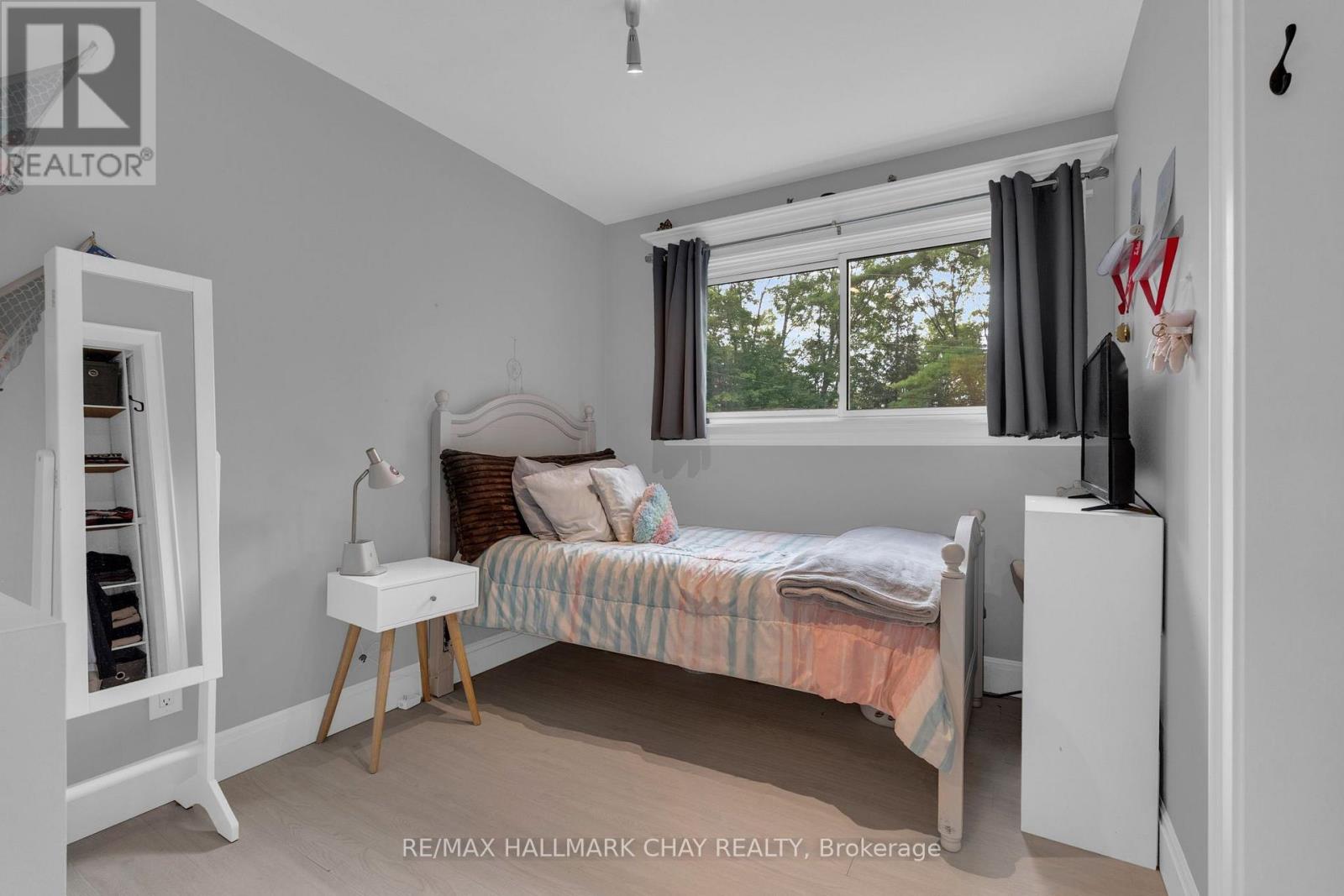 157 SUNNYSIDE STREET - 21