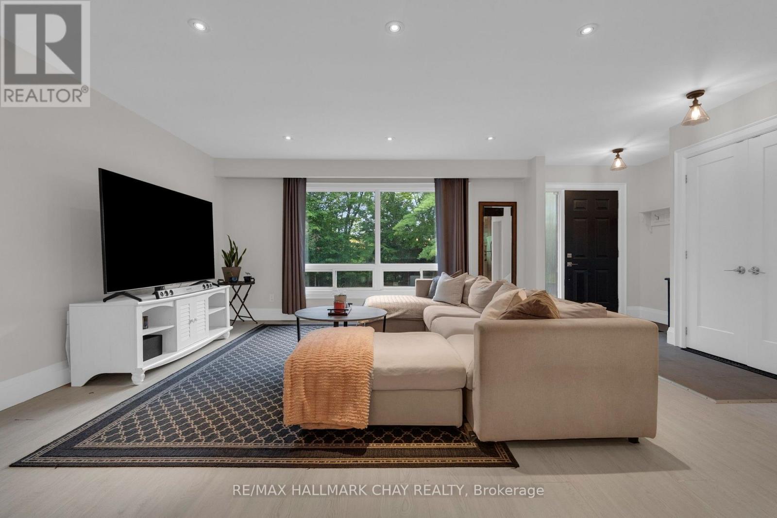 157 SUNNYSIDE STREET - 7