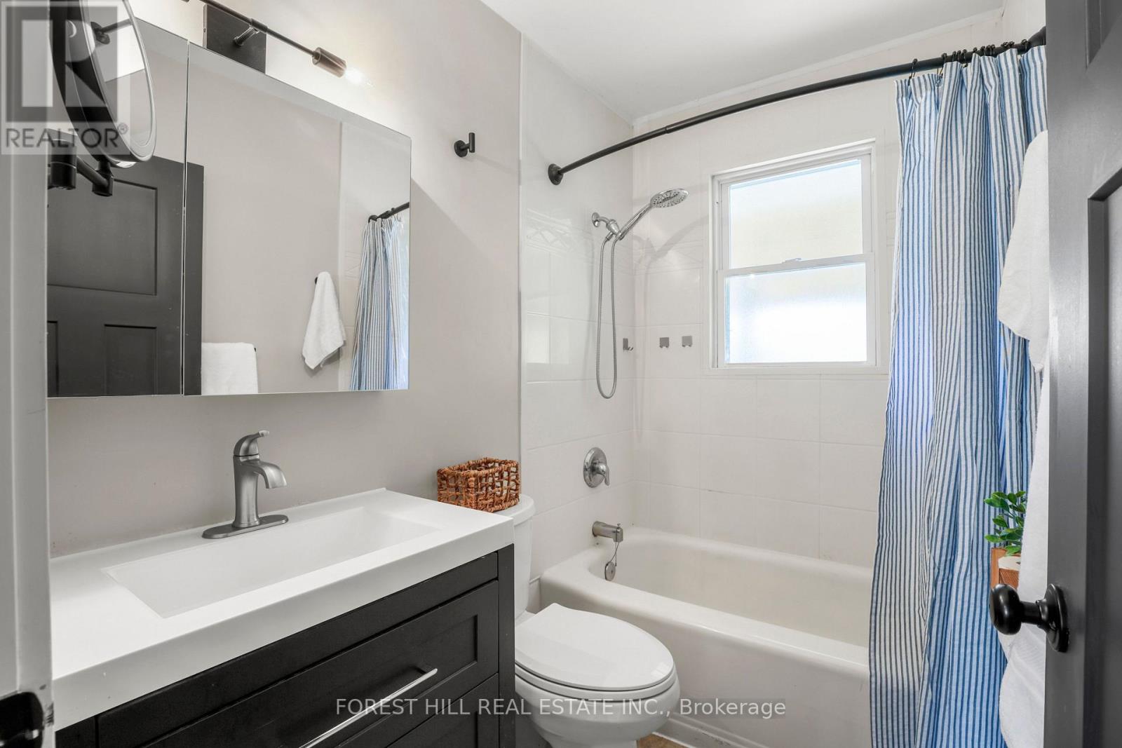 203 MERLIN CRESCENT - Image 21