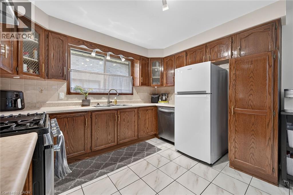 15 ELLEN Avenue - Image 19