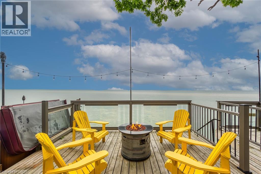 2090 LAKESHORE Road - 32