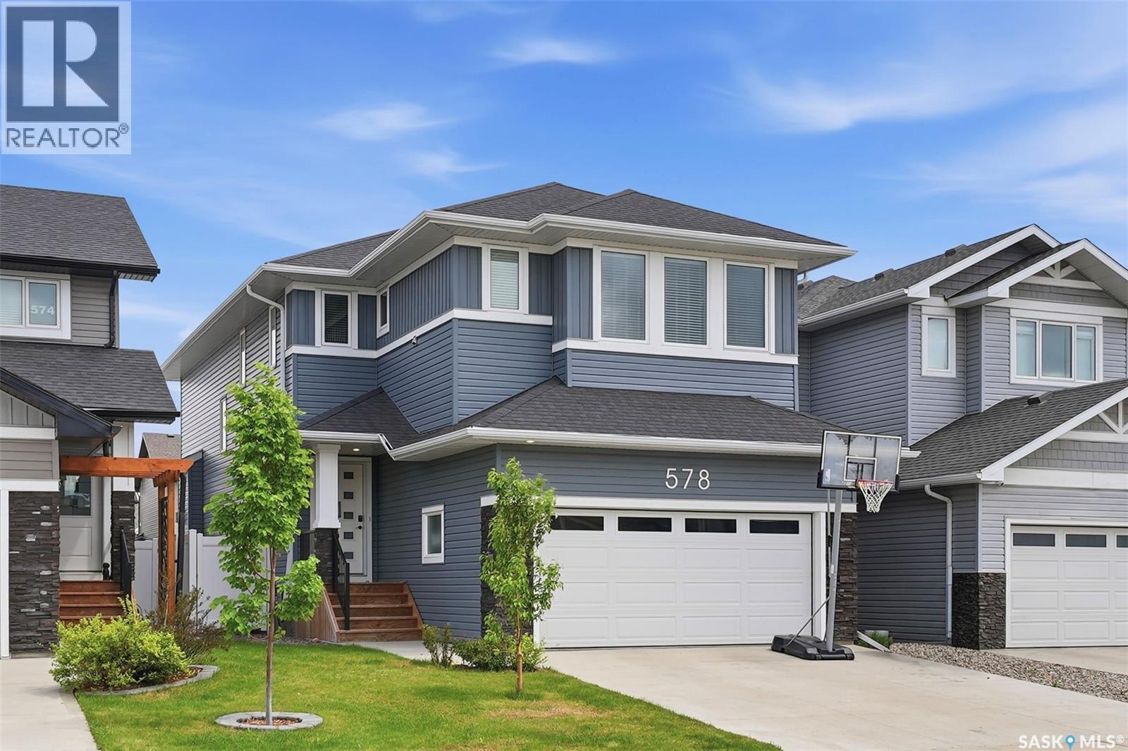 578 McFaull CRESCENT - 2