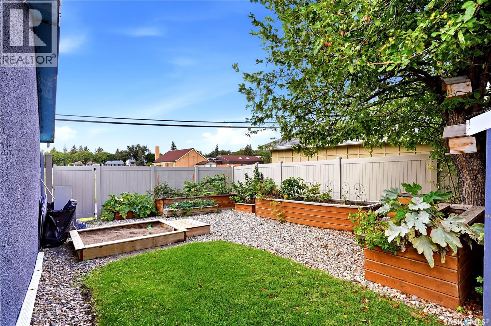 3284 Robinson STREET - Image 39