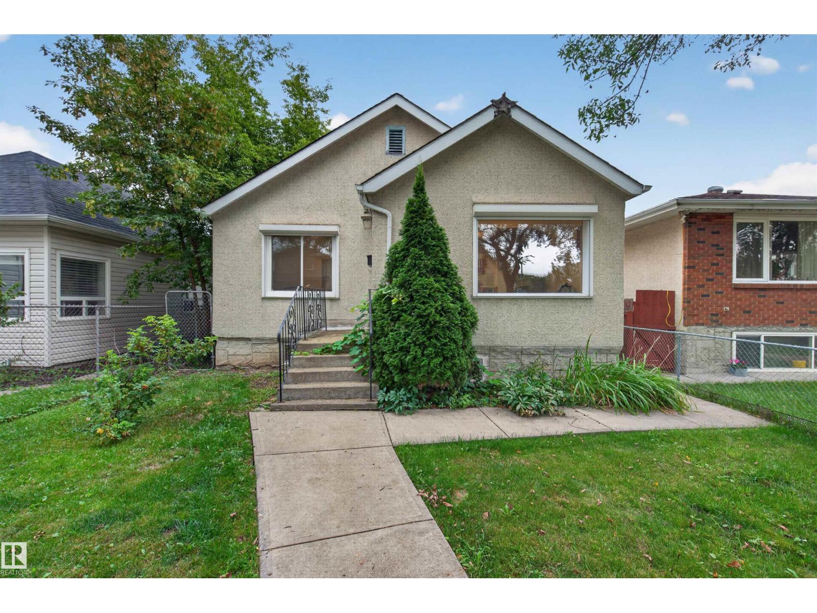 11431 88 ST NW - 2