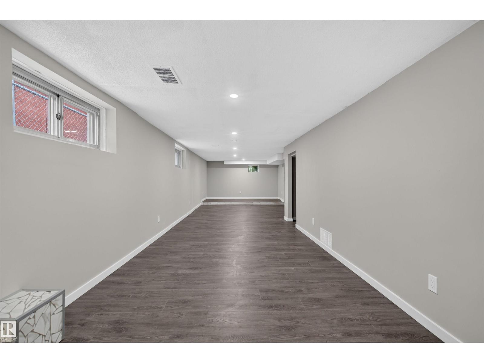 11431 88 ST NW - Image 25