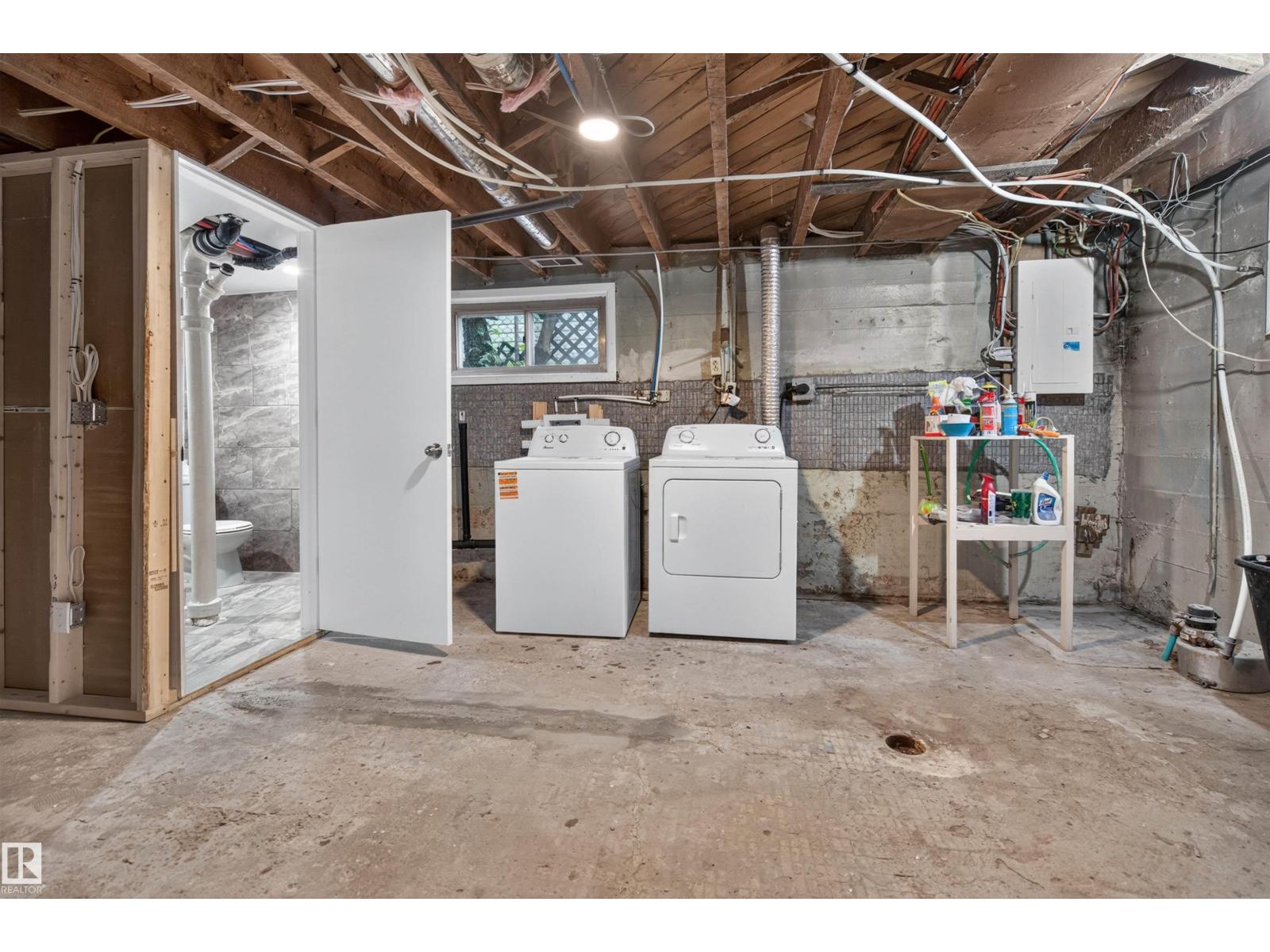 11431 88 ST NW - 31