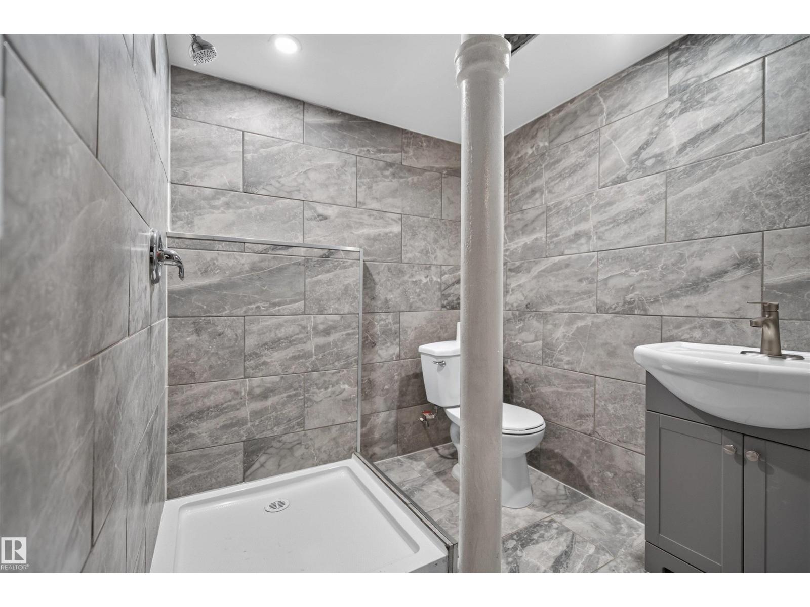 11431 88 ST NW - Image 33